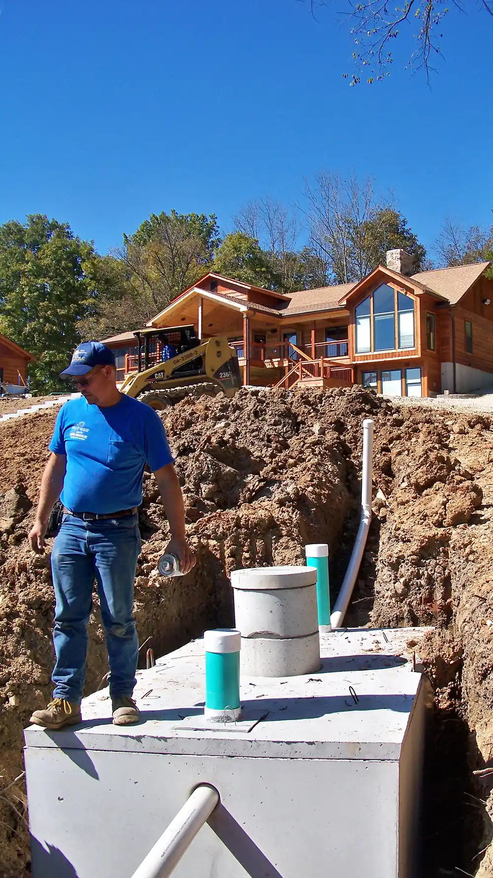 laying septic system installation